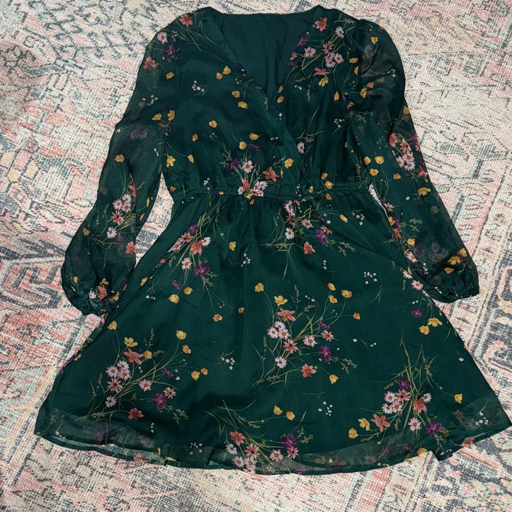 Cupshe Dark Green Floral Long Sleeve Dress